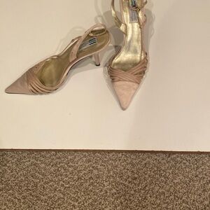 Elegant Women's Pink Heels